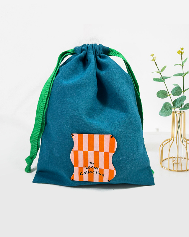 drawstring bag